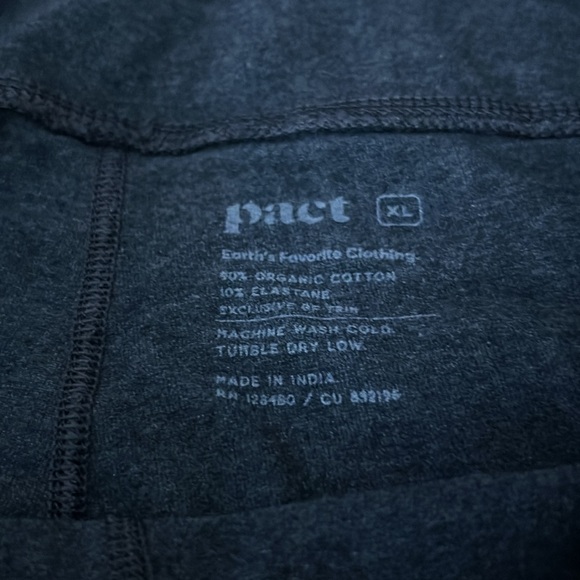 p a c t On The Go-To Leggings - Picture 3 of 3